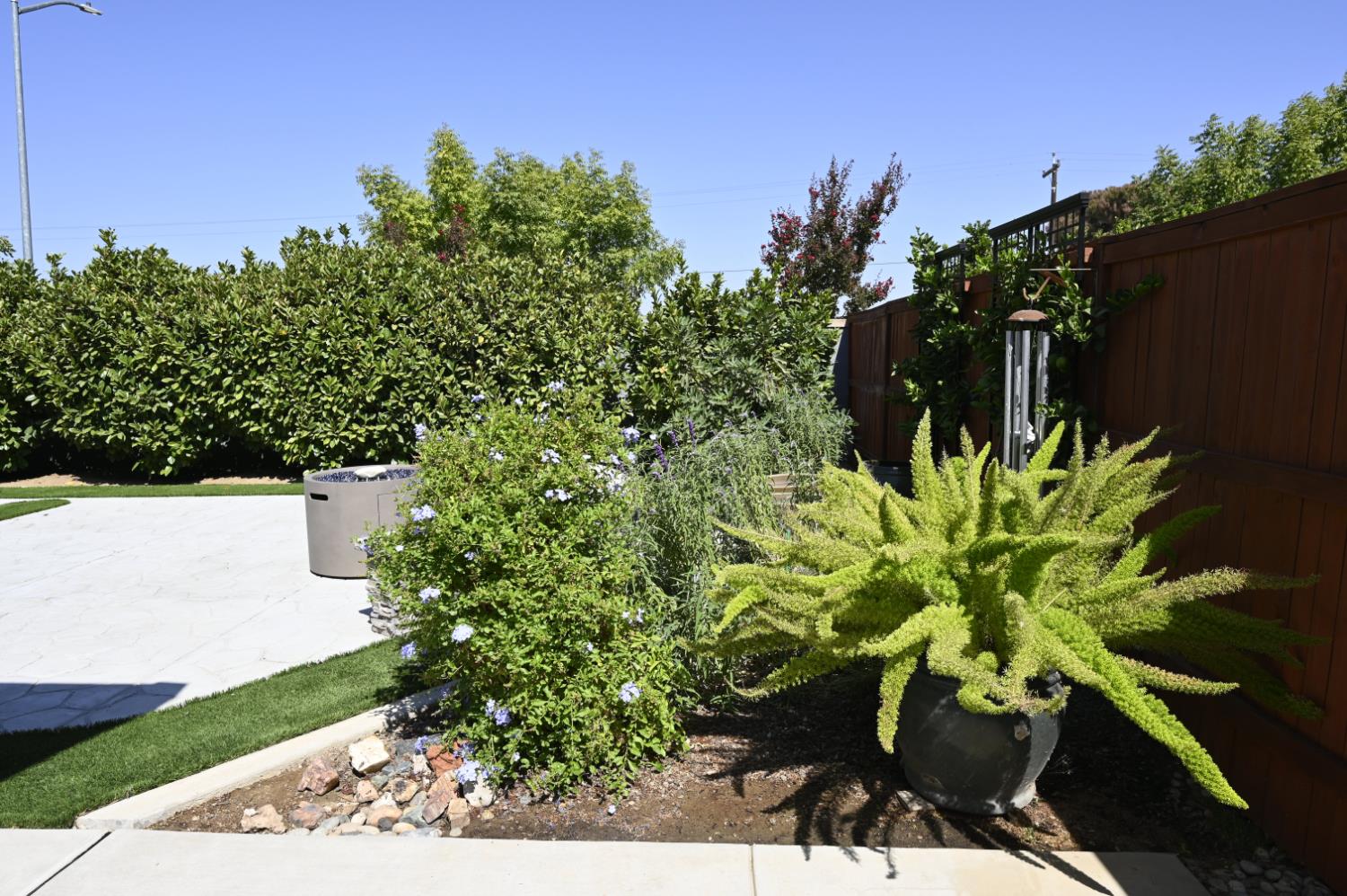 1457 Jordan Ave, Clovis, CA 93611