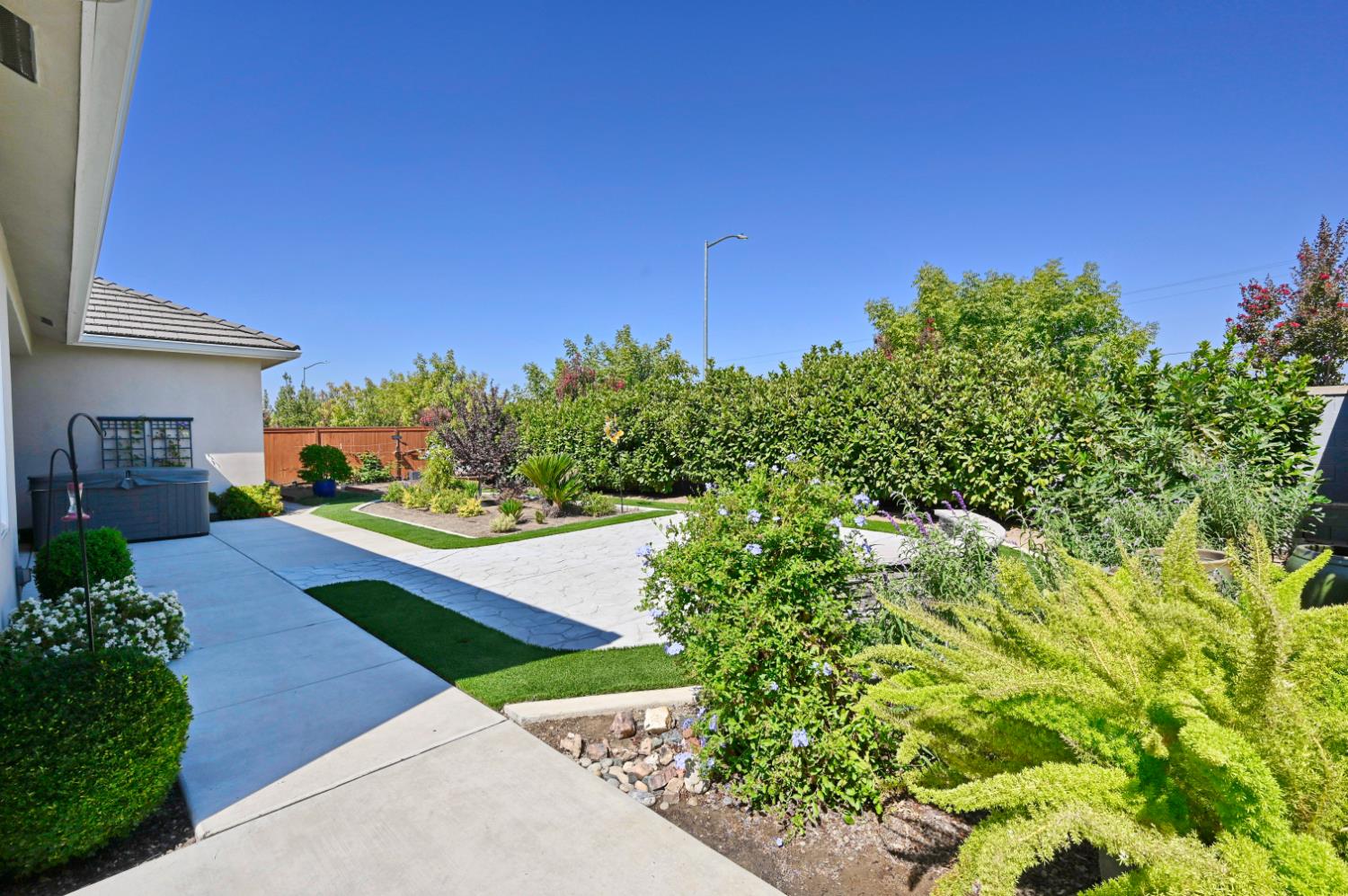 1457 Jordan Ave, Clovis, CA 93611
