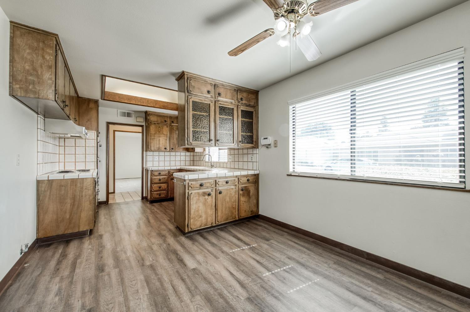 1382 E Tenaya Way, Fresno, CA 93710