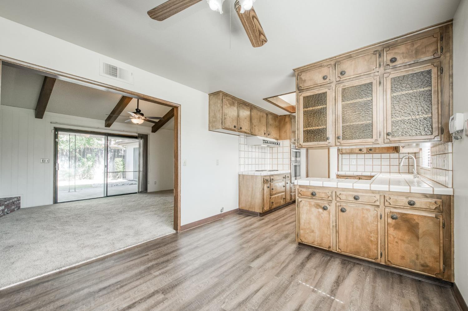 1382 E Tenaya Way, Fresno, CA 93710