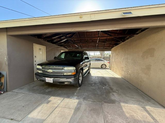 2216 N 1St St, Fresno, CA 93703