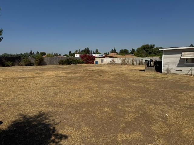3449 N Brawley Ave, Fresno, CA 93722