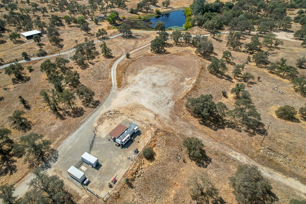 29836 Thunderbird Ln, Prather, CA 93651