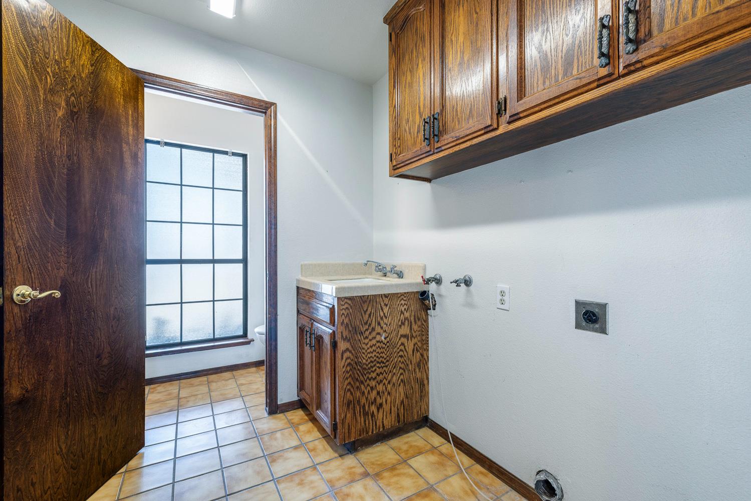 34717 Avenue 13, Madera, CA 93636