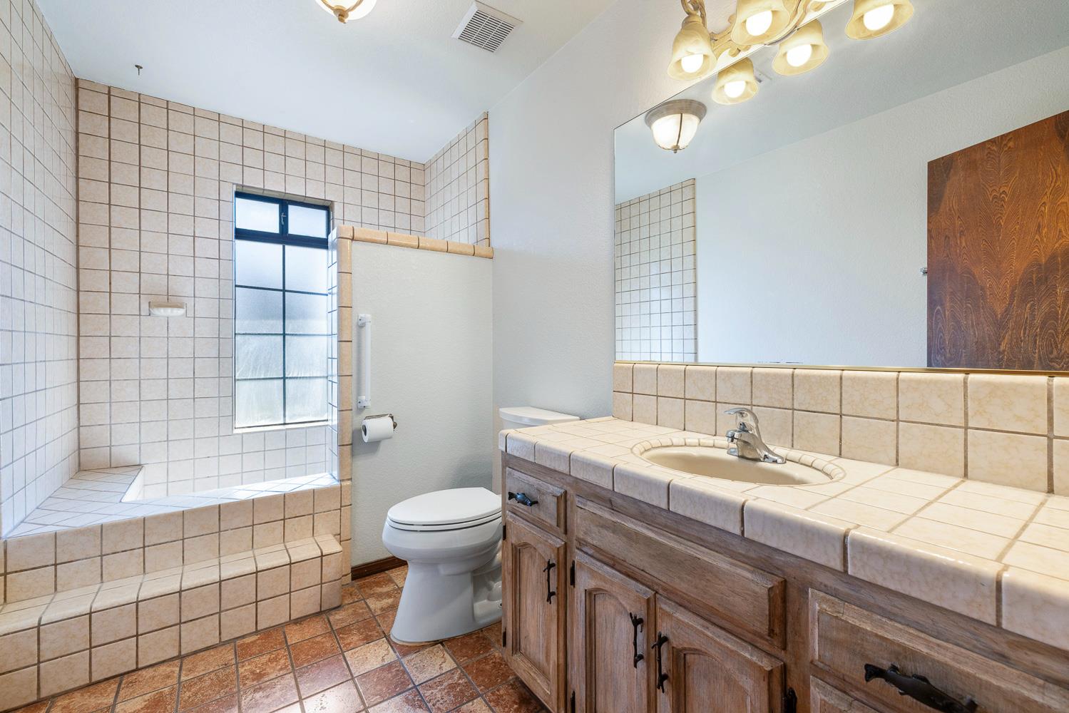 34717 Avenue 13, Madera, CA 93636