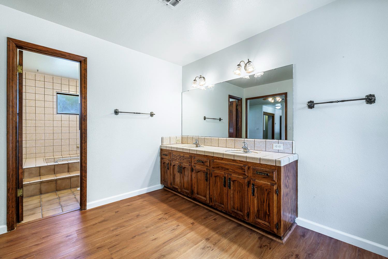 34717 Avenue 13, Madera, CA 93636