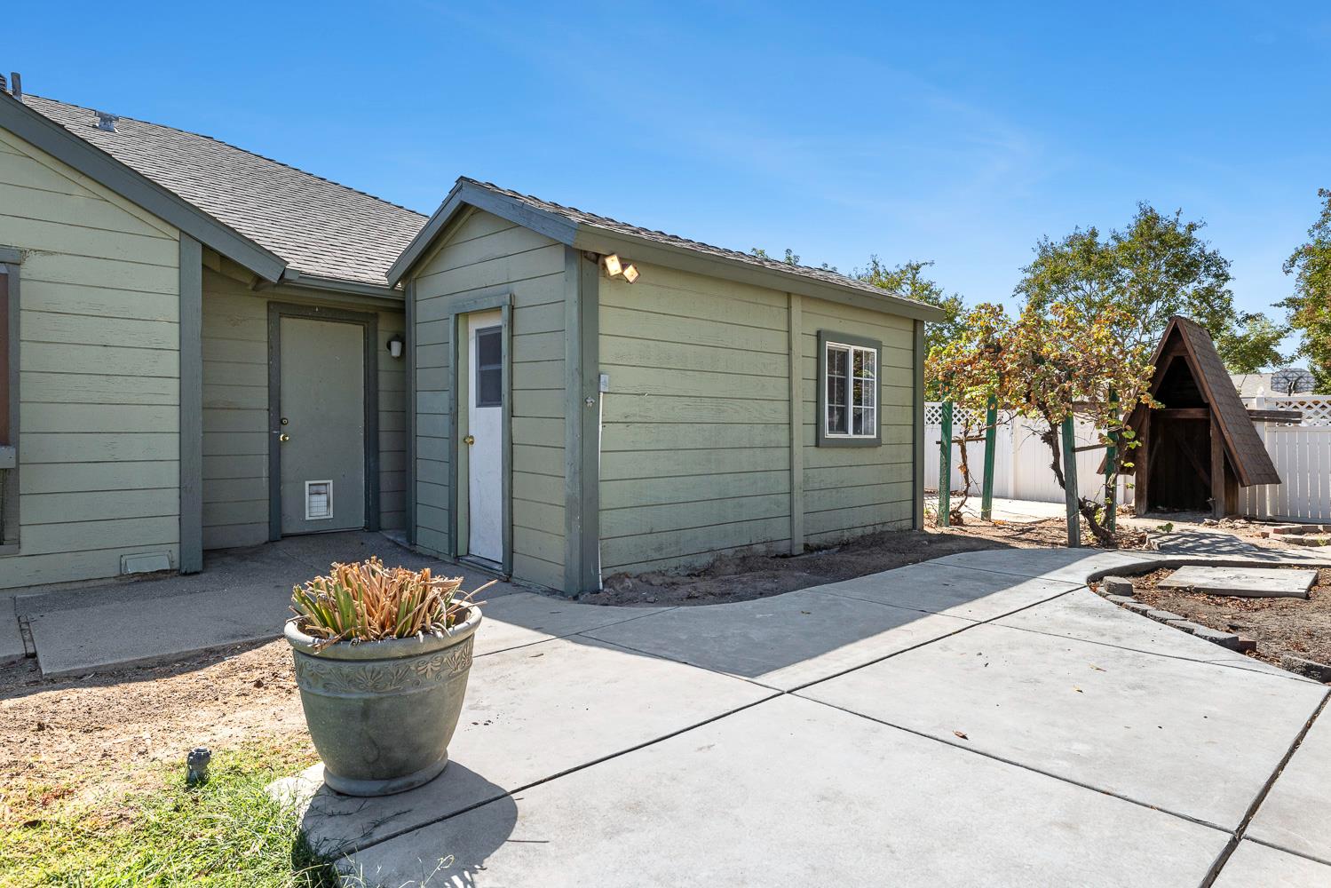 34717 Avenue 13, Madera, CA 93636