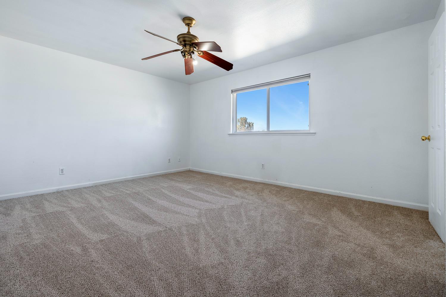 34717 Avenue 13, Madera, CA 93636