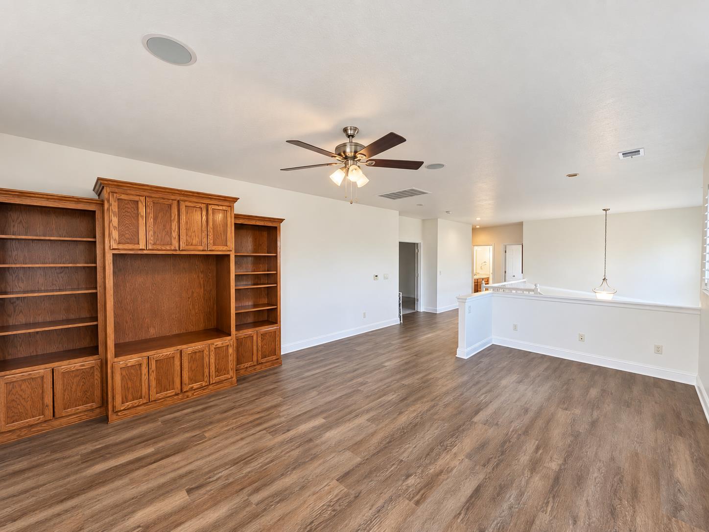 5932 E Byrd Ave, Fresno, CA 93727