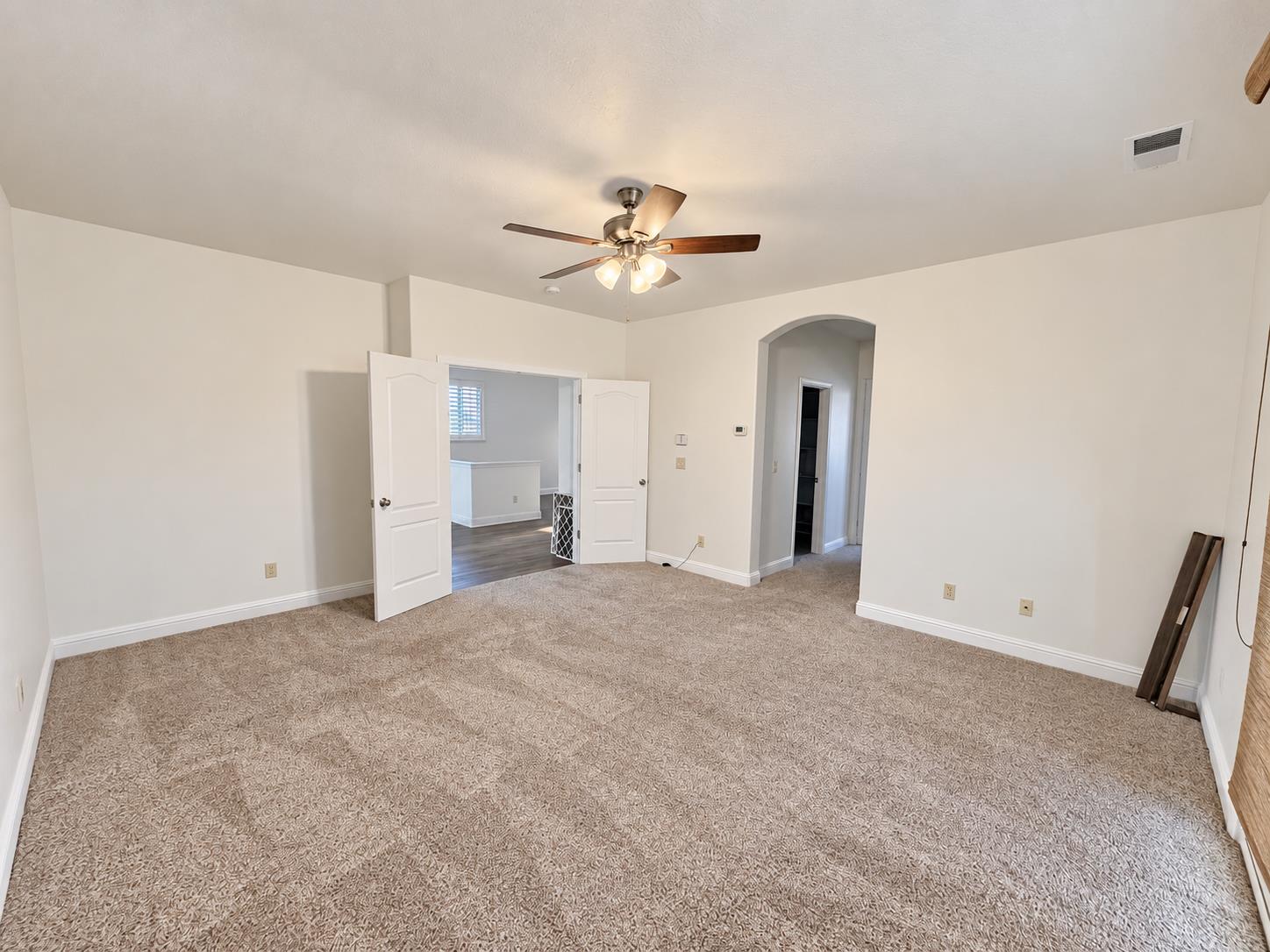 5932 E Byrd Ave, Fresno, CA 93727