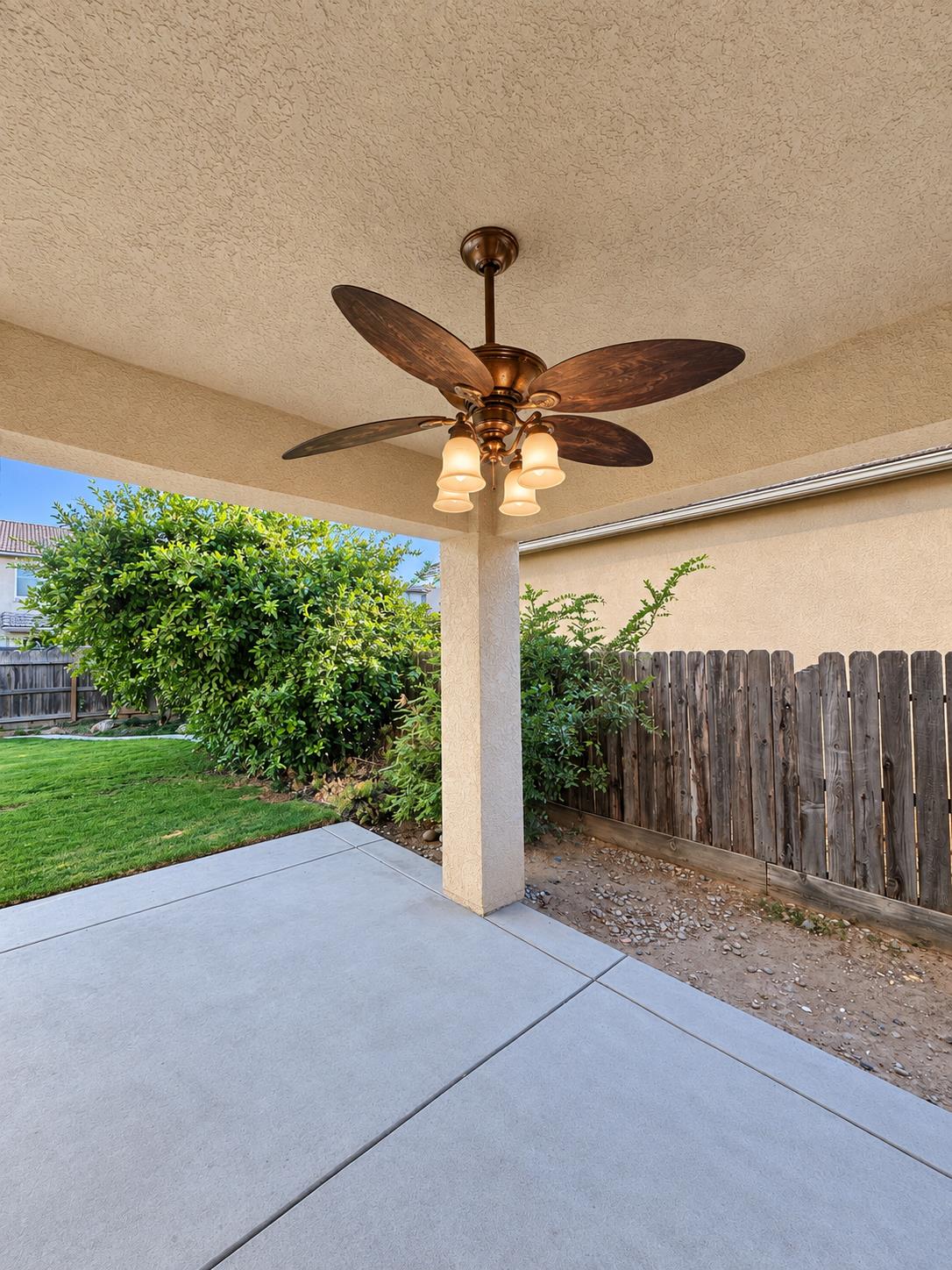 5932 E Byrd Ave, Fresno, CA 93727