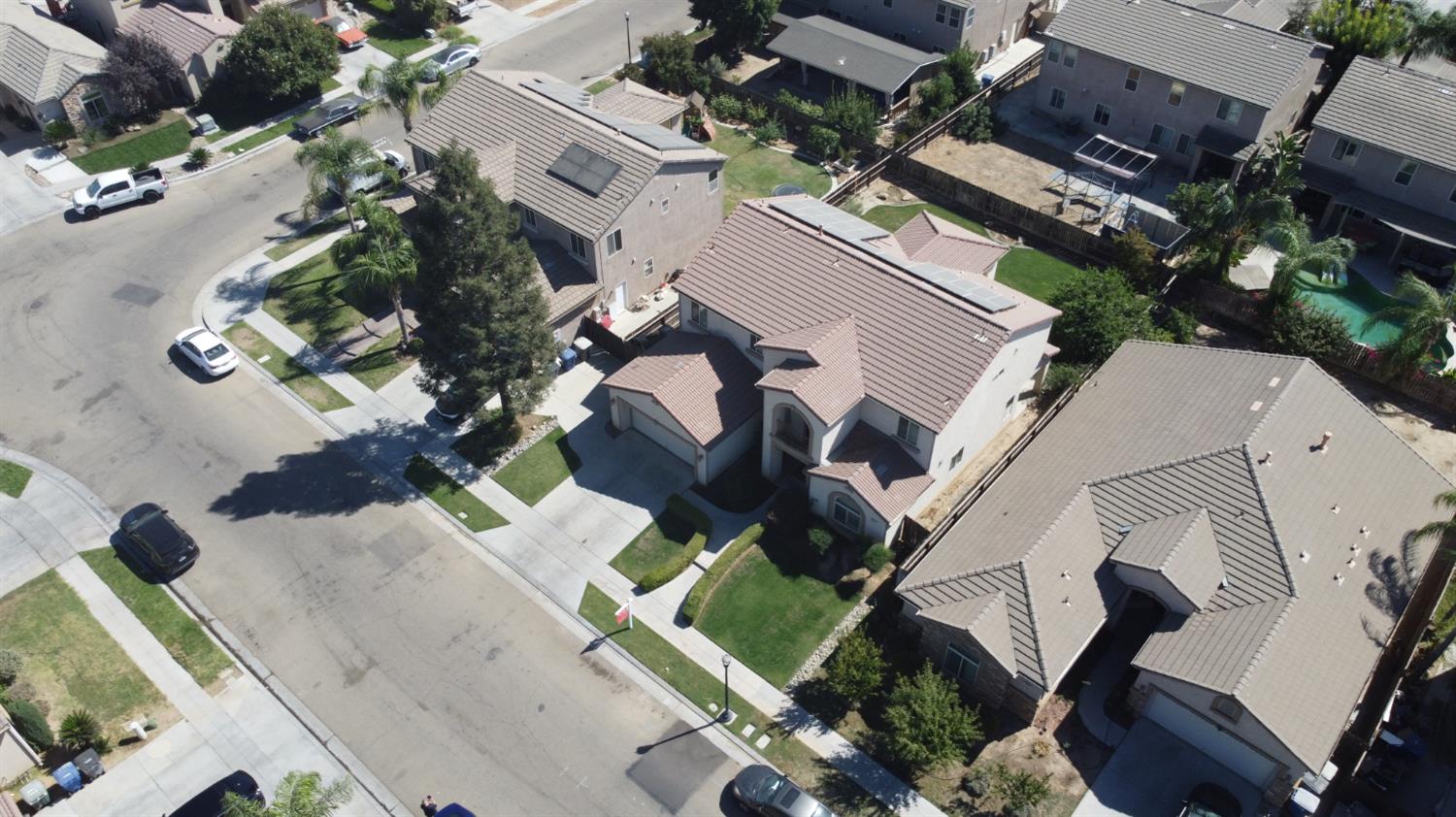 5932 E Byrd Ave, Fresno, CA 93727