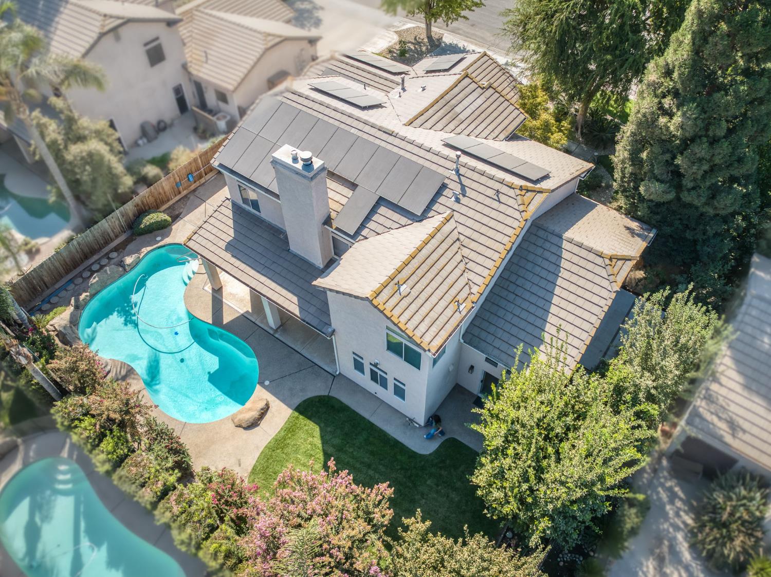 7280 N Cecelia Ave, Fresno, CA 93722