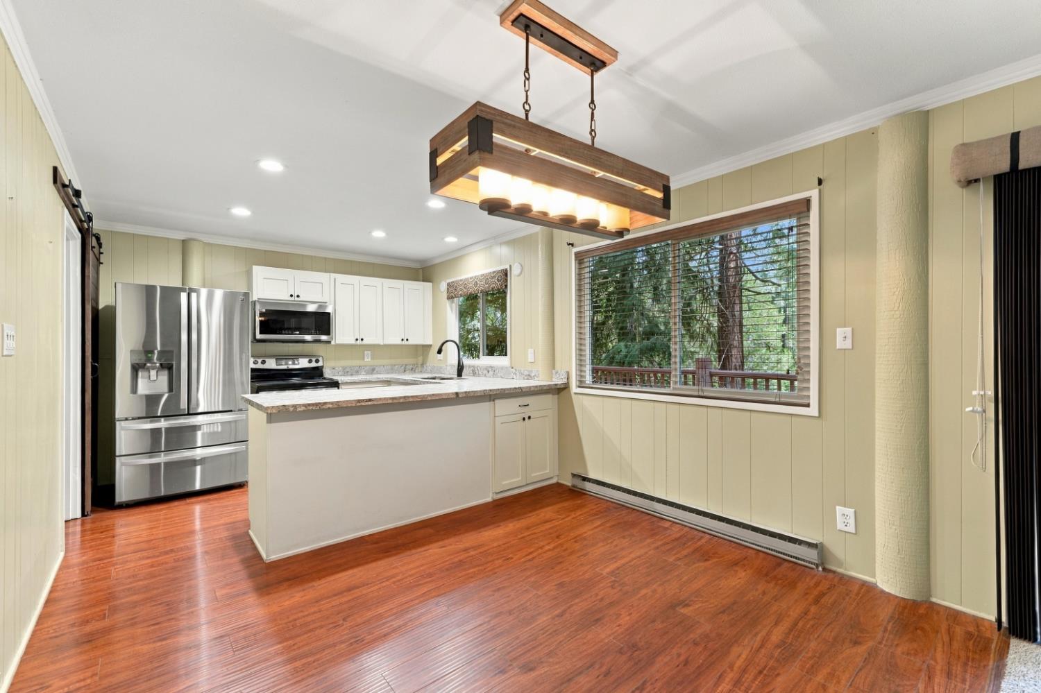 7141 Snyder Ridge Rd, Mariposa, CA 95338