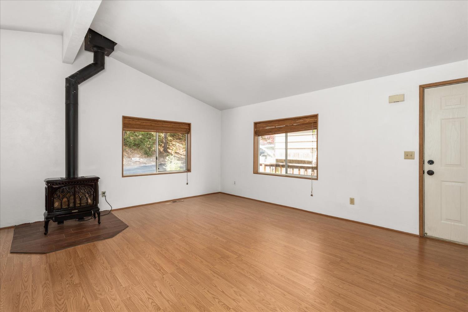 39737 Road 274 #SPC14, Bass Lake, CA 93604