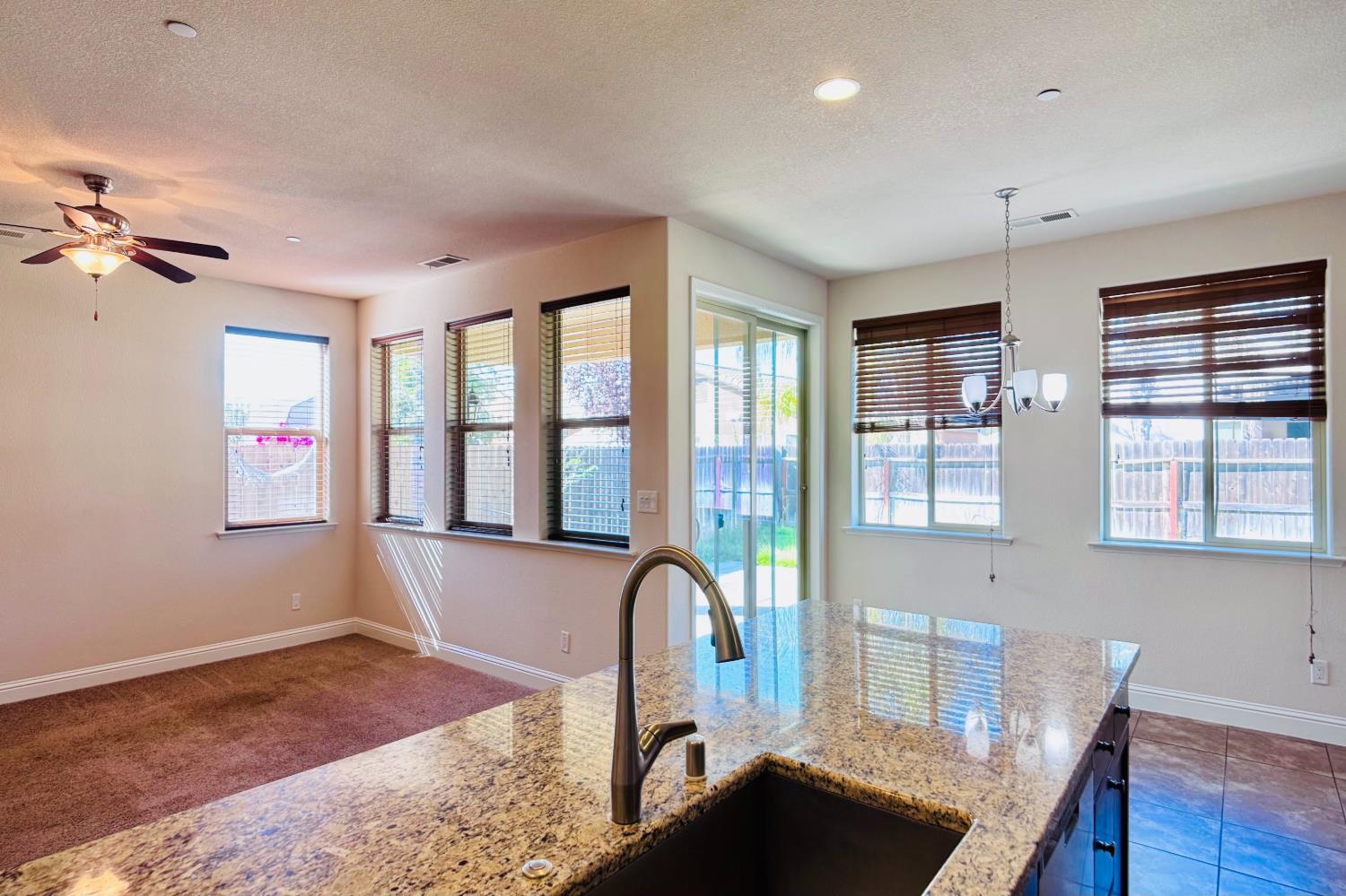 5895 E Burns Ave, Fresno, CA 93727