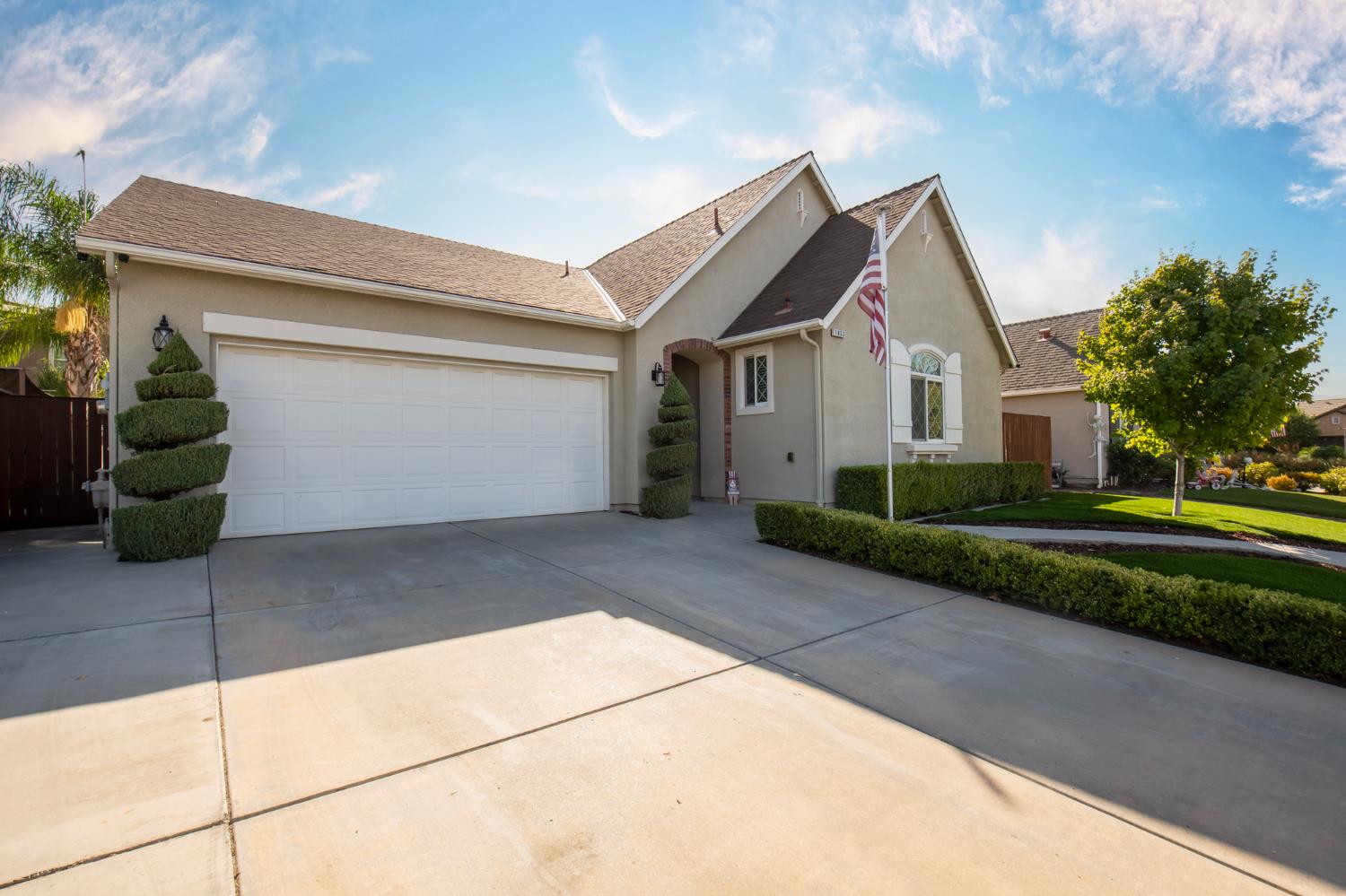 1853 Twinberry Ave, Clovis, CA 93619
