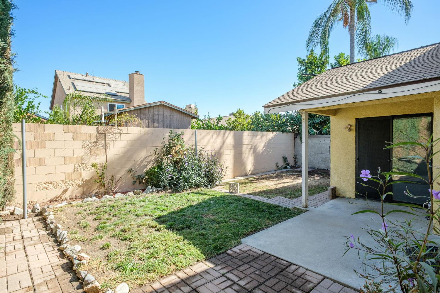 3418 Oryan St, Selma, CA 93662