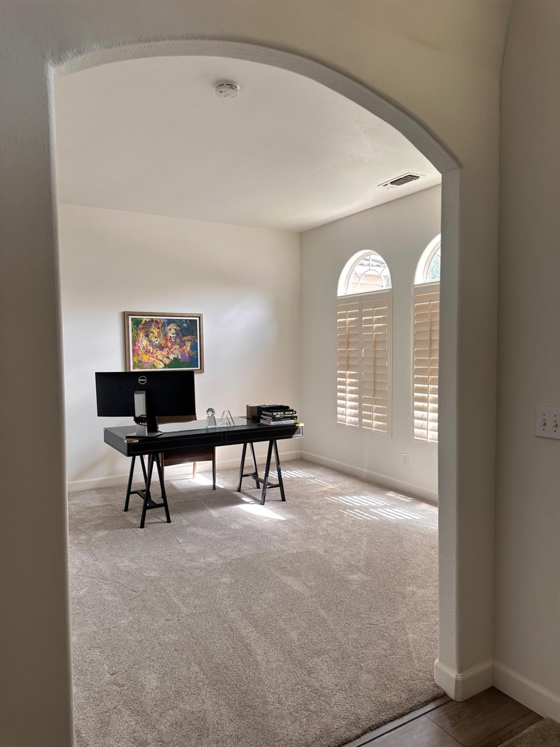 9546 N Senator Dr, Fresno, CA 93720