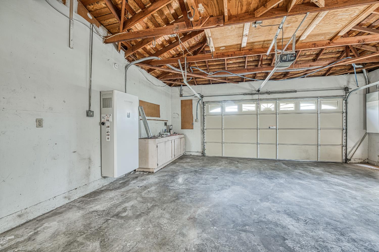 6474 N 5Th St, Fresno, CA 93710