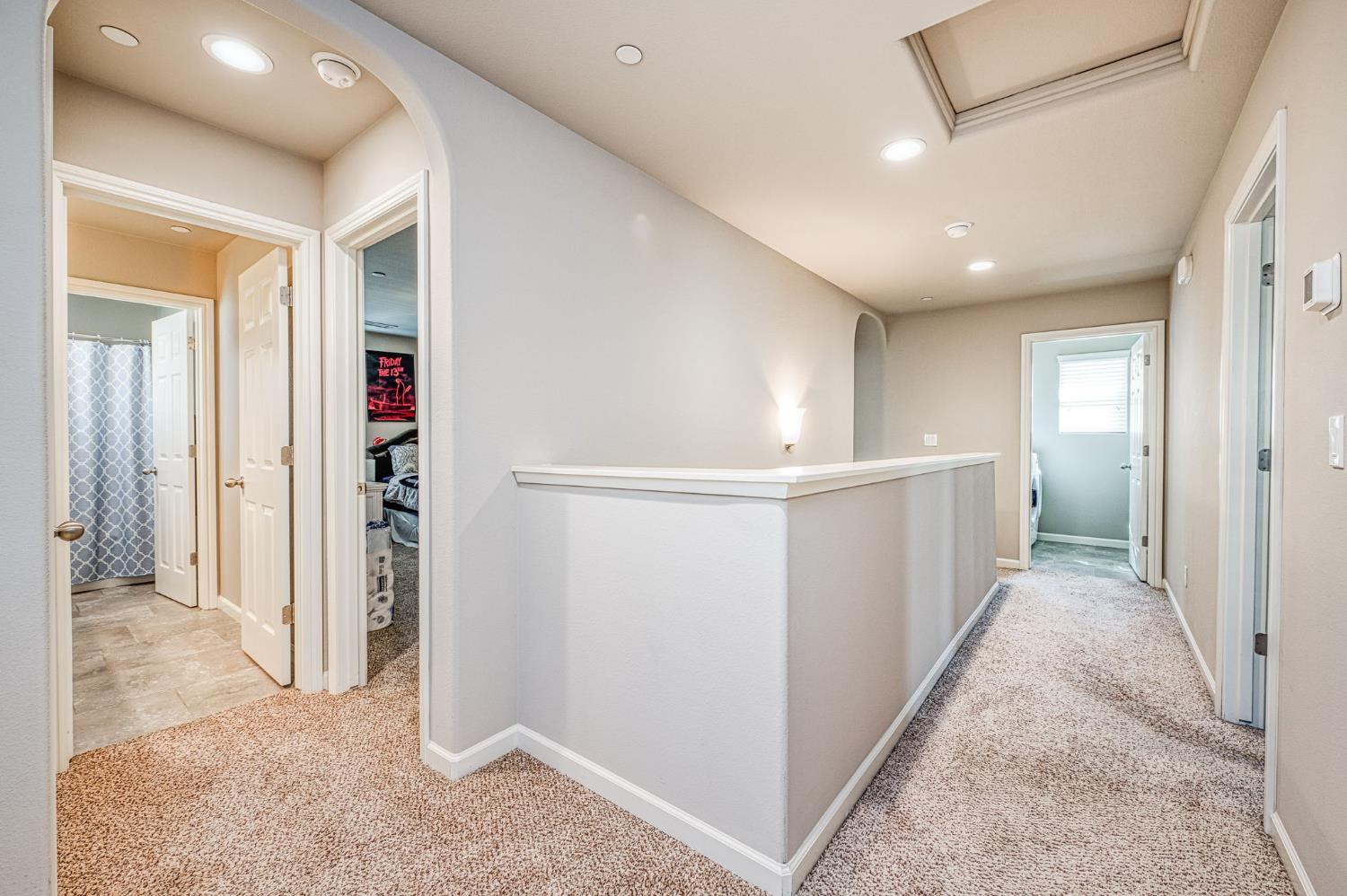 3683 Friendship Ln, Clovis, CA 93619