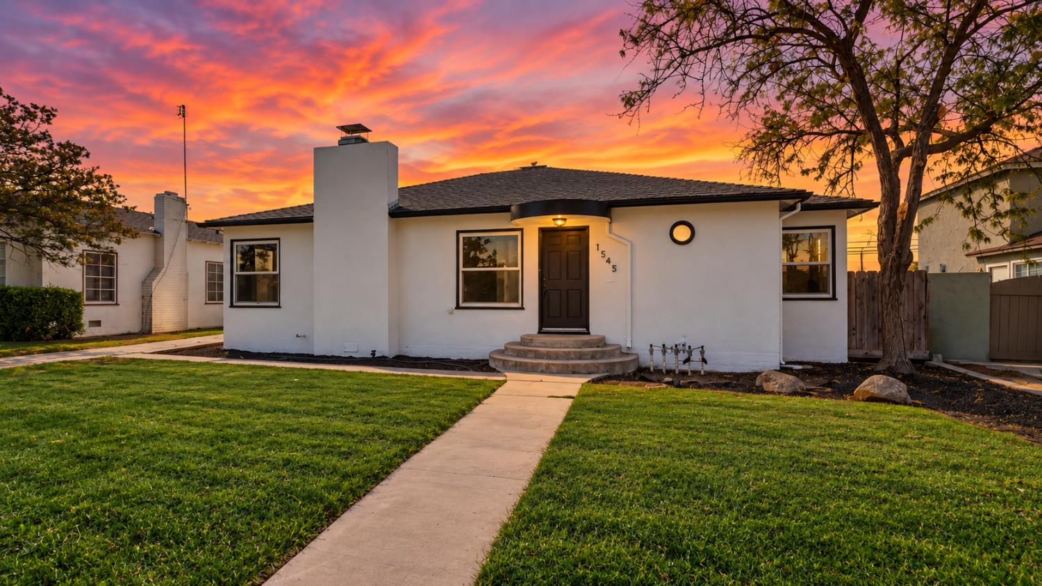 1545 N Vagedes Ave, Fresno, CA 93728