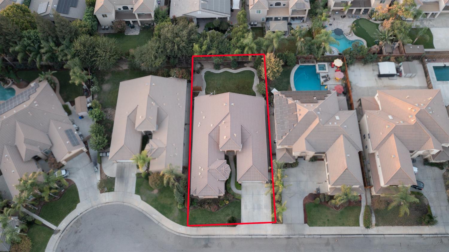 2825 E Quincy Ave, Fresno, CA 93720