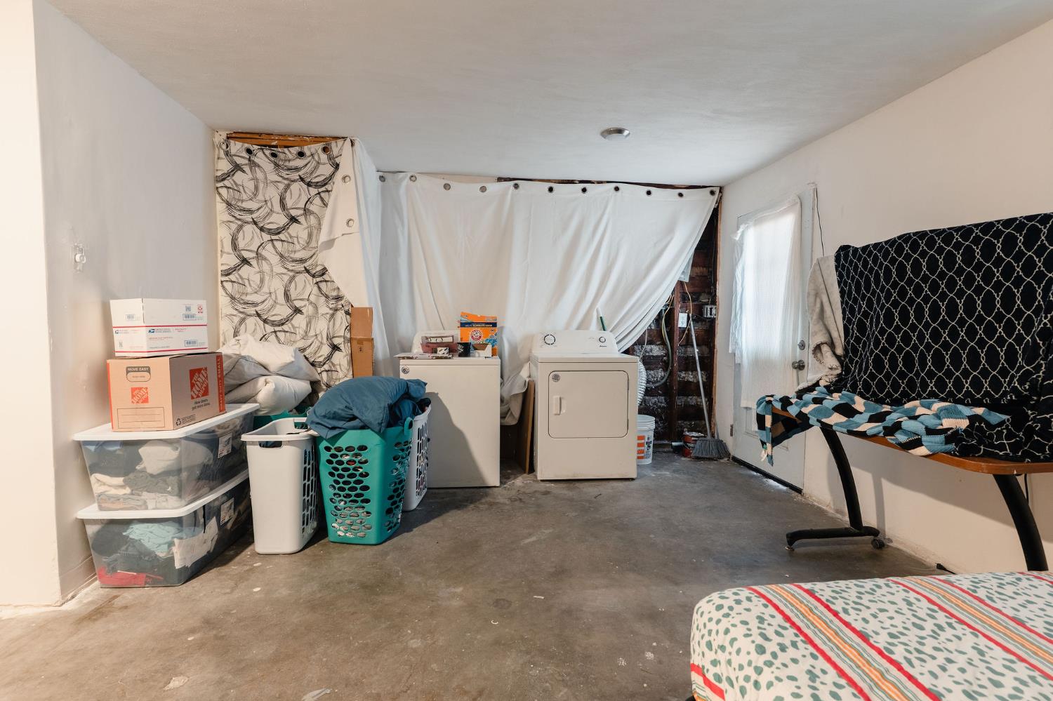 2974 E Cornell Ave, Fresno, CA 93703