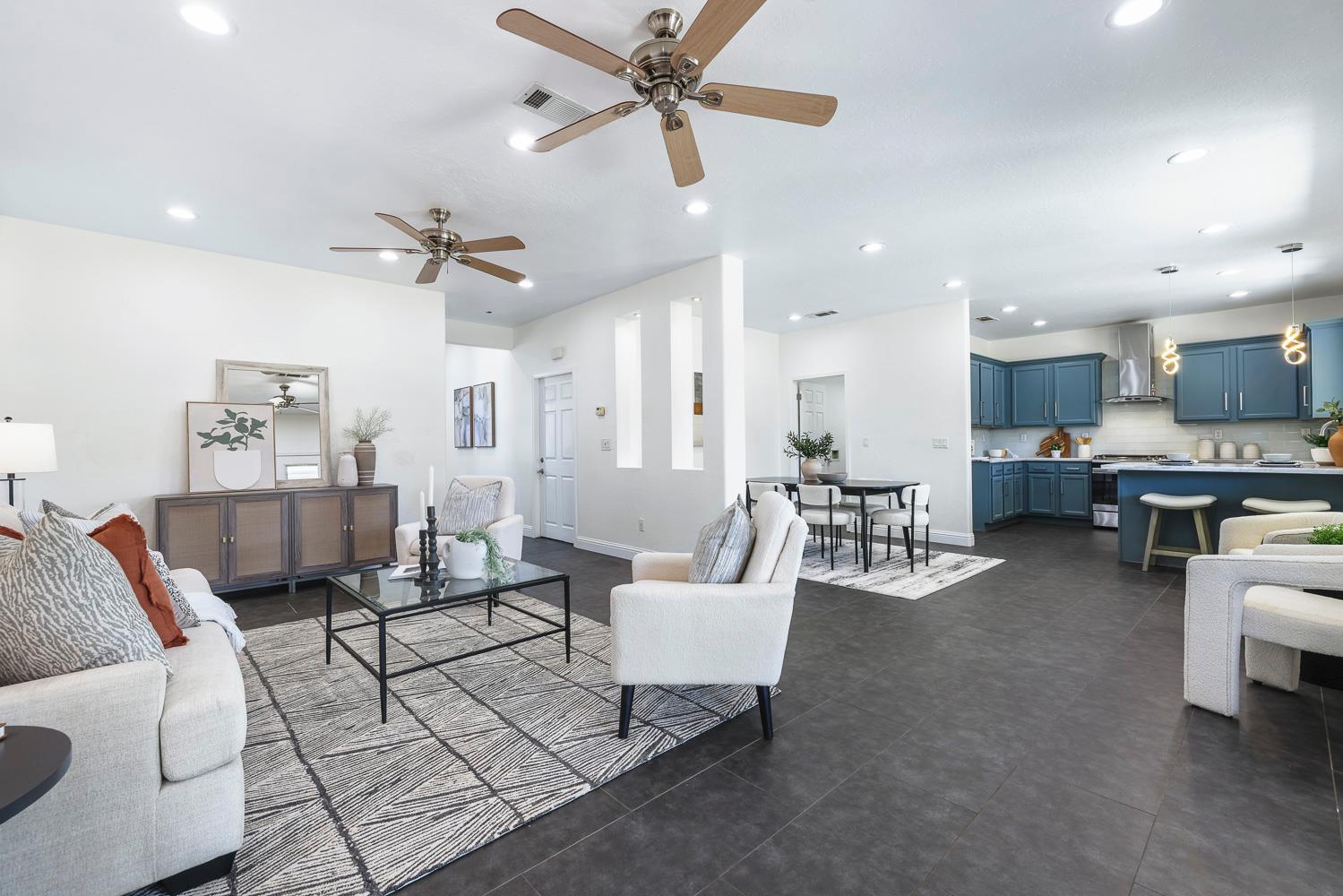 6847 E Townsend Ave, Fresno, CA 93727