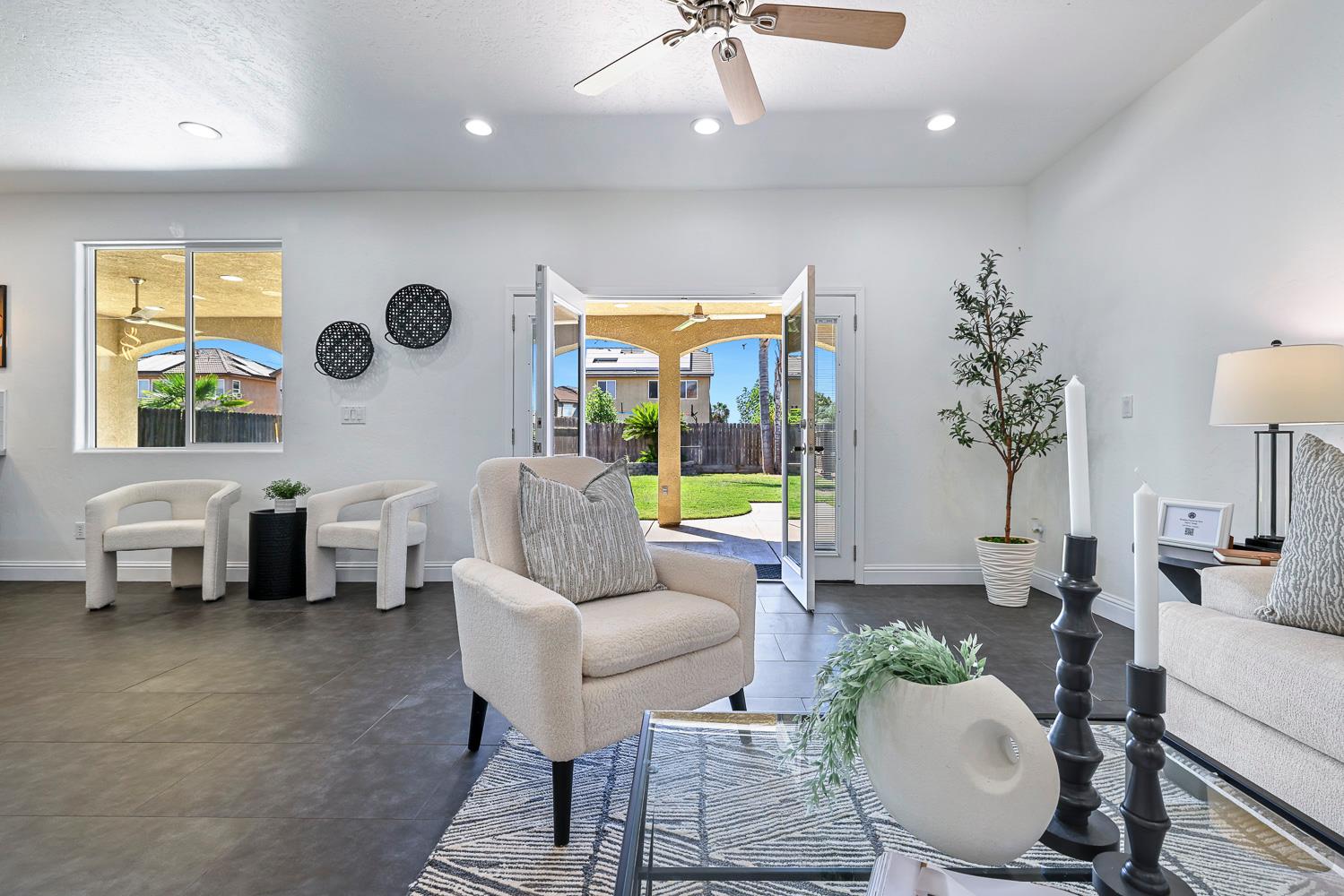 6847 E Townsend Ave, Fresno, CA 93727