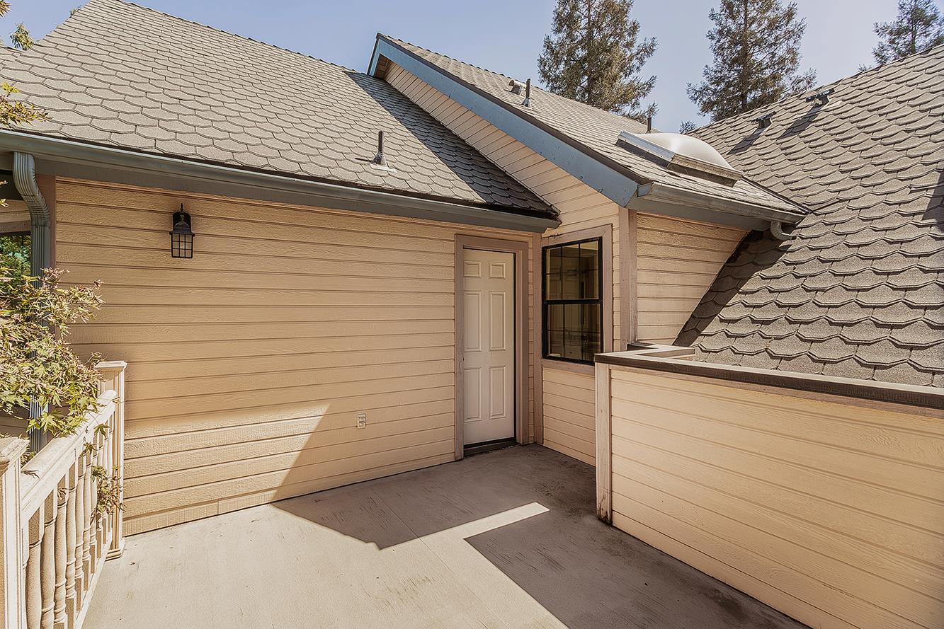 5536 W Prospect Dr, Visalia, CA 93291