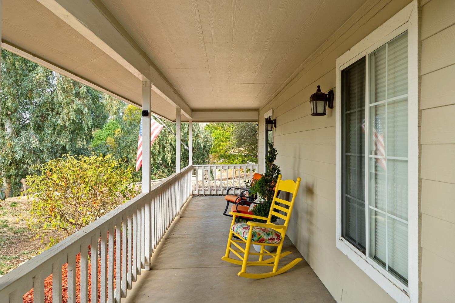 30240 Gooseberry Ln, Prather, CA 93651