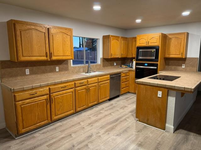 4695 W Andrews Ave, Fresno, CA 93722