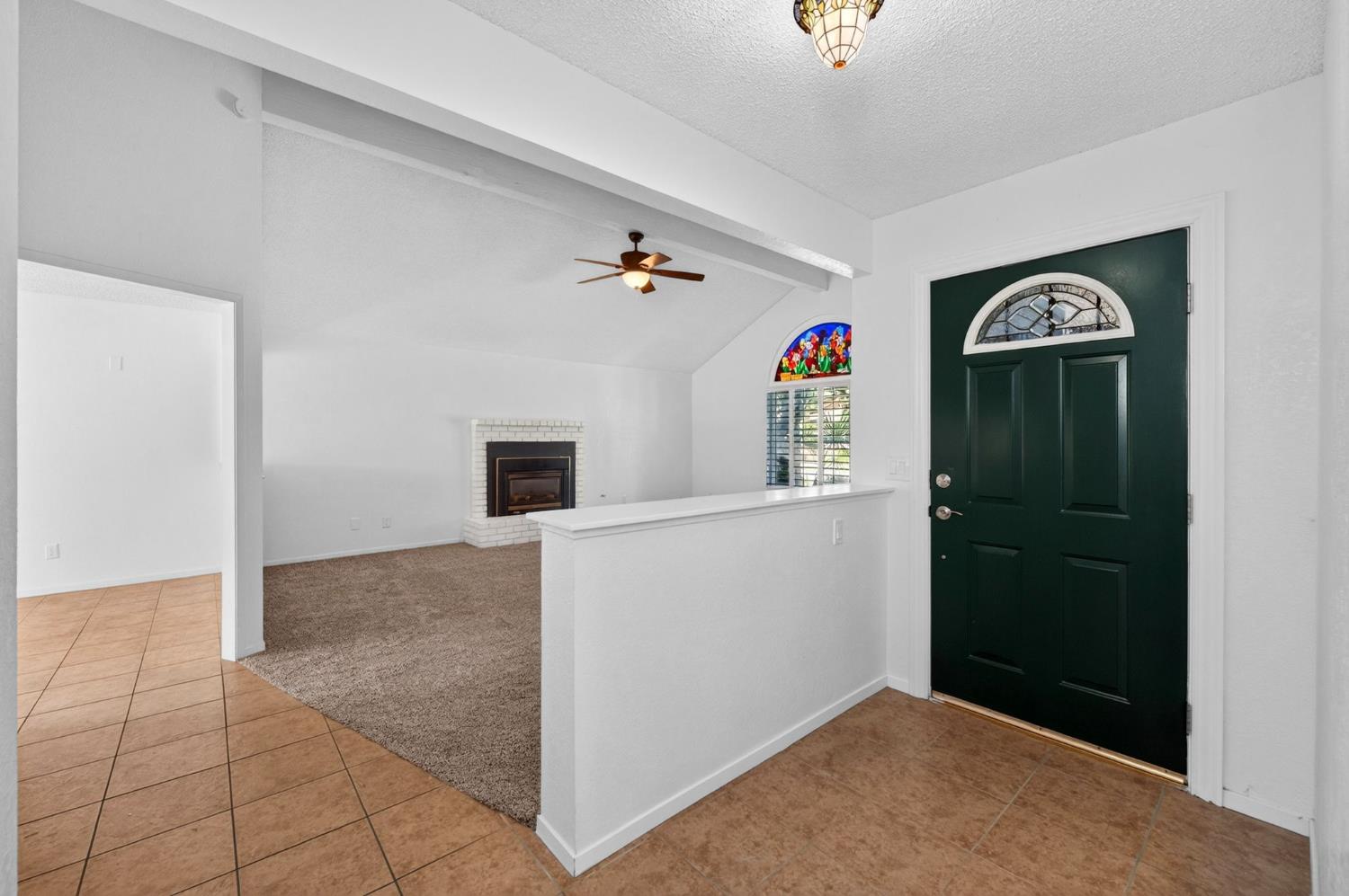 6662 N Brunswick Ave, Fresno, CA 93722