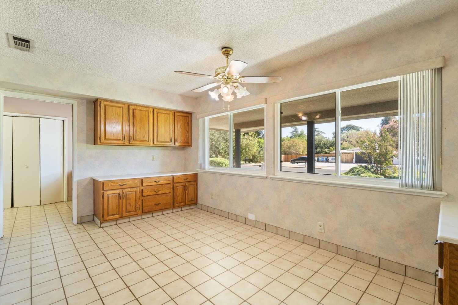 1512 W San Jose, Fresno, CA 93711