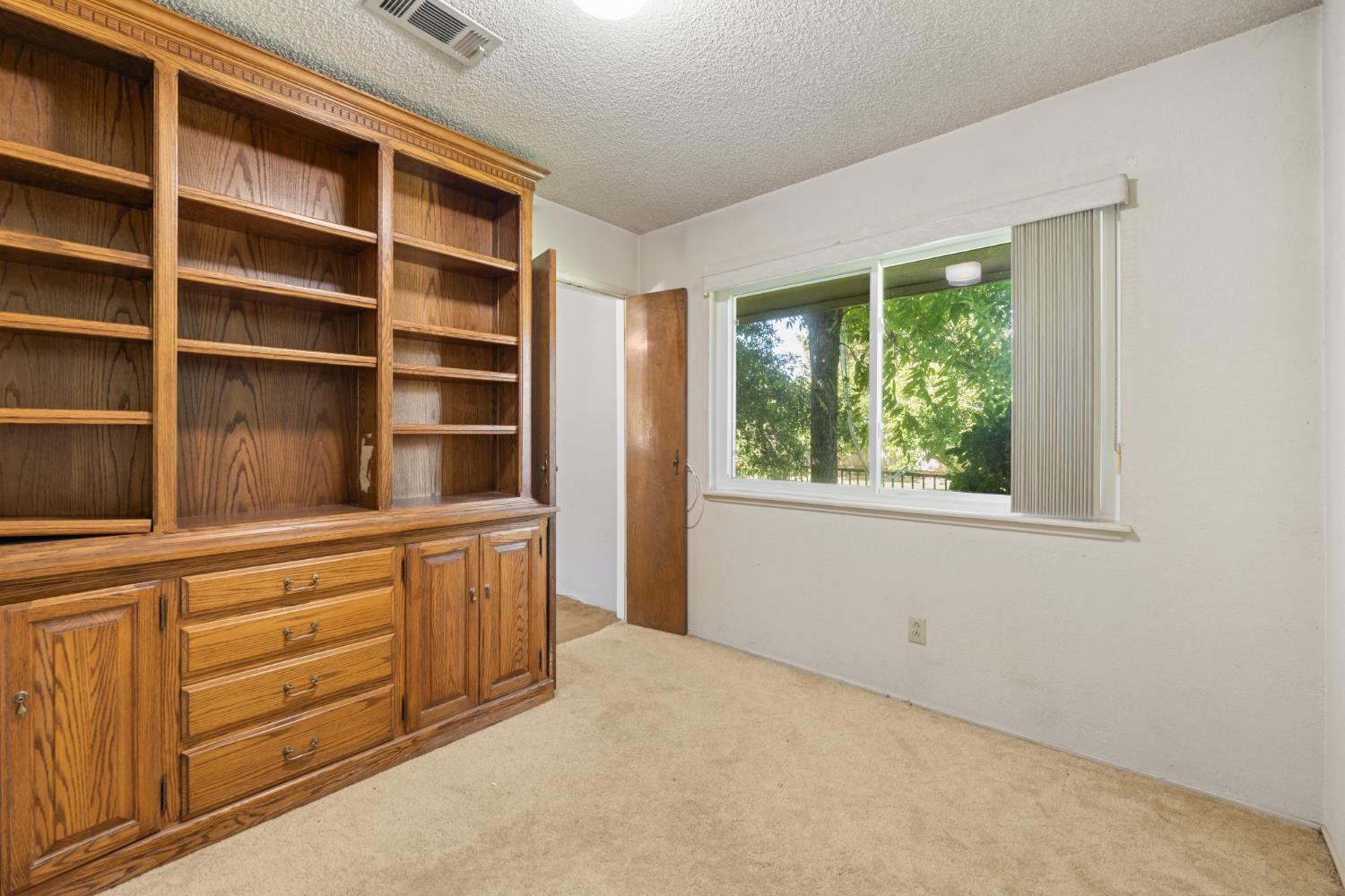 1512 W San Jose, Fresno, CA 93711