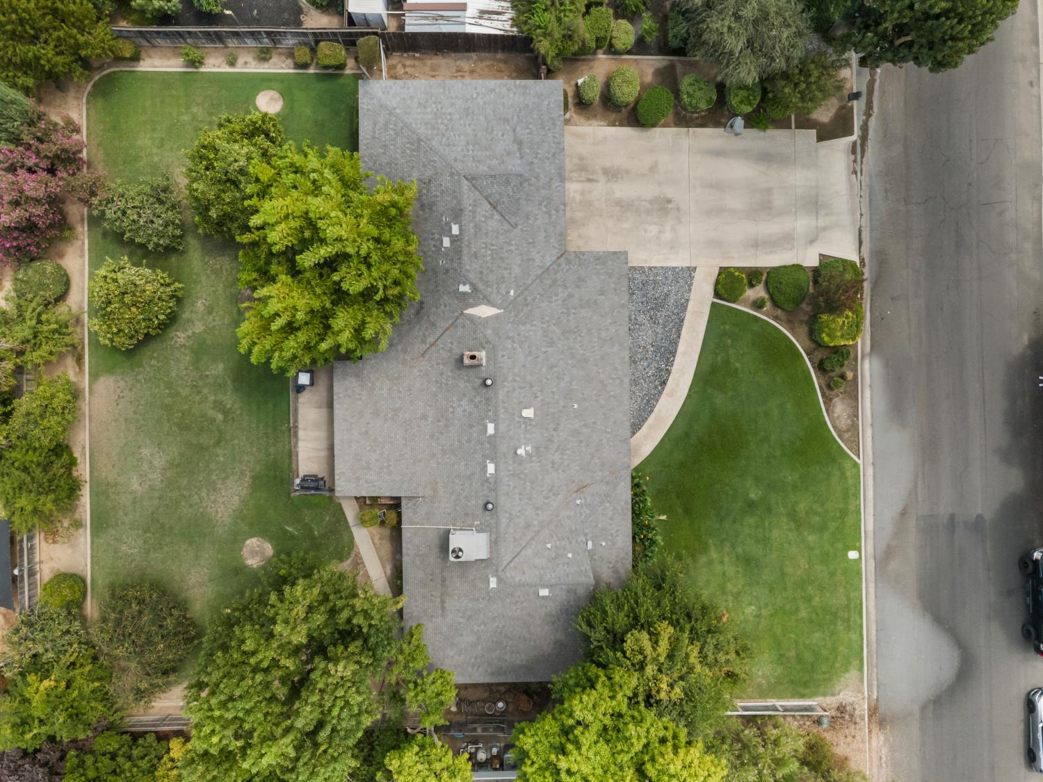 1512 W San Jose, Fresno, CA 93711