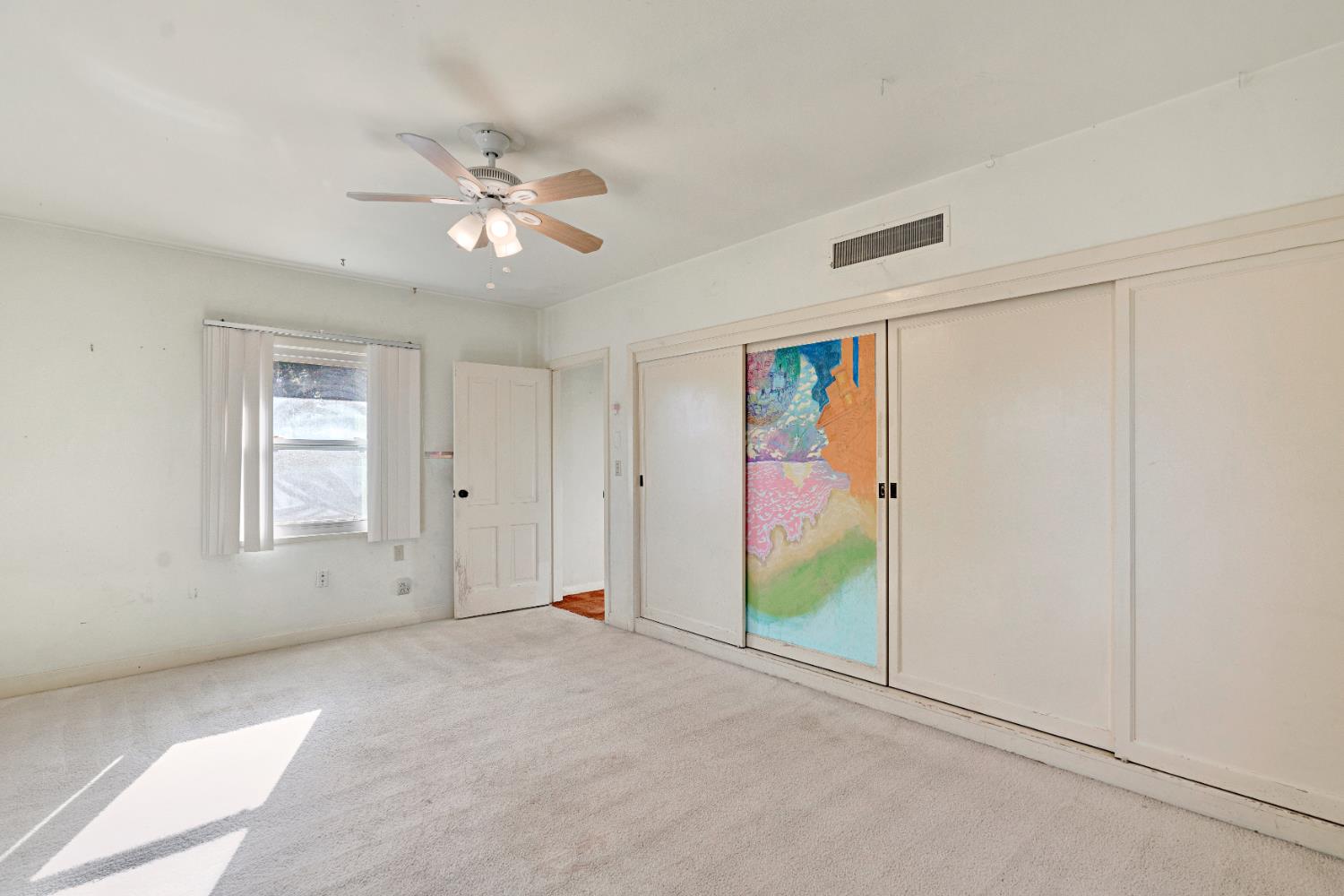 5309 E White Ave, Fresno, CA 93727