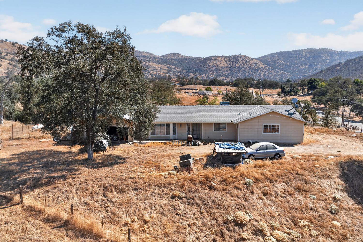 37096 Sand Creek Rd, Yokuts Valley, CA 93675