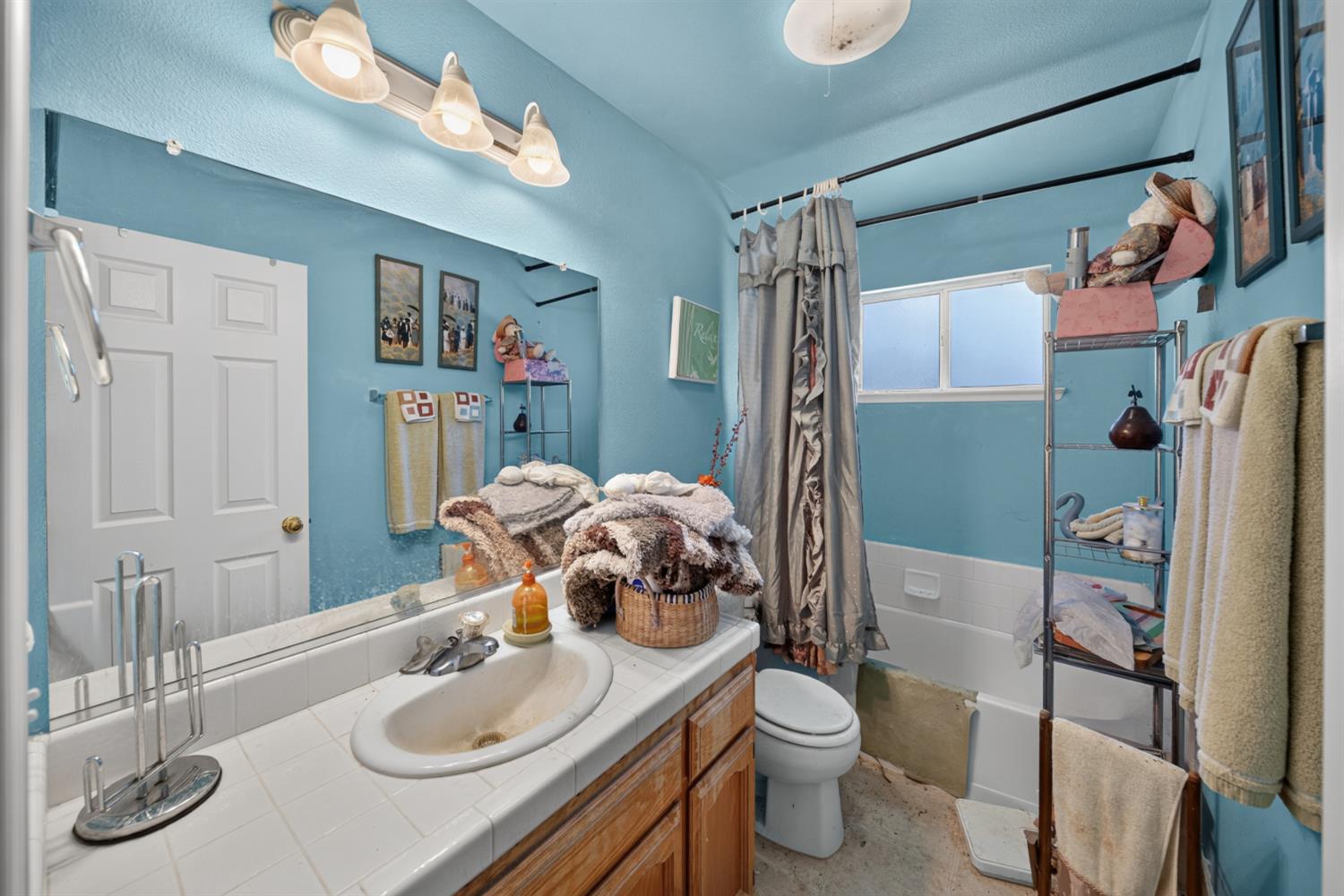 37096 Sand Creek Rd, Yokuts Valley, CA 93675