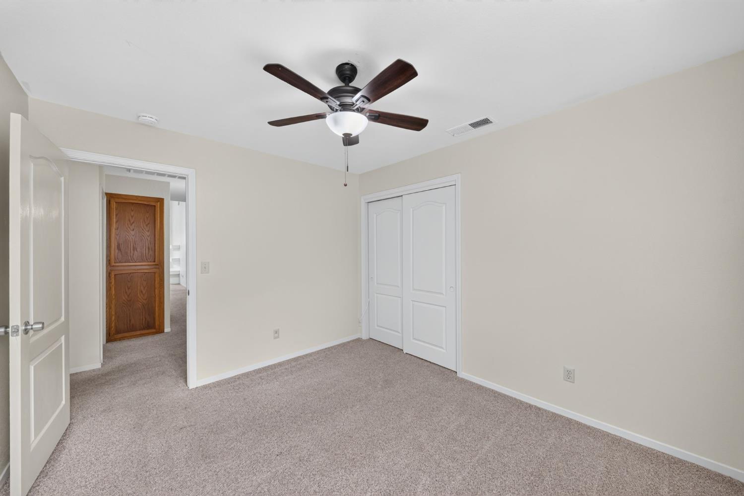 1554 E Utah Ave, Fresno, CA 93720