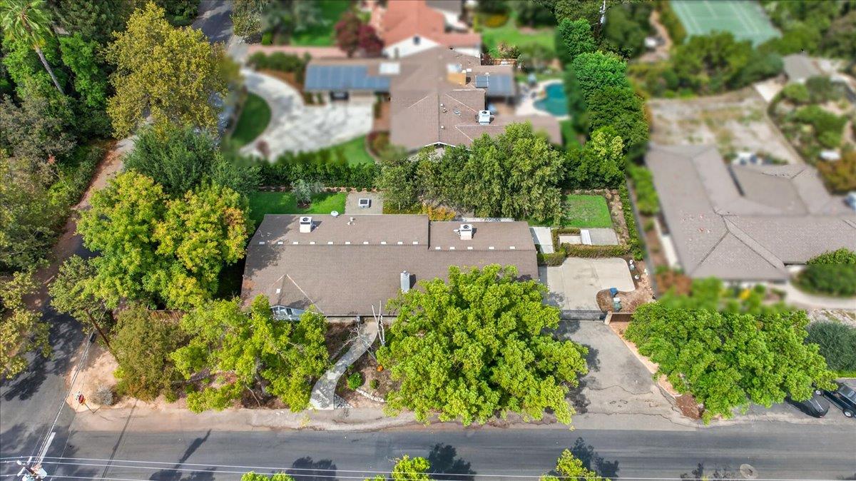 505 E Swift Ave, Fresno, CA 93704