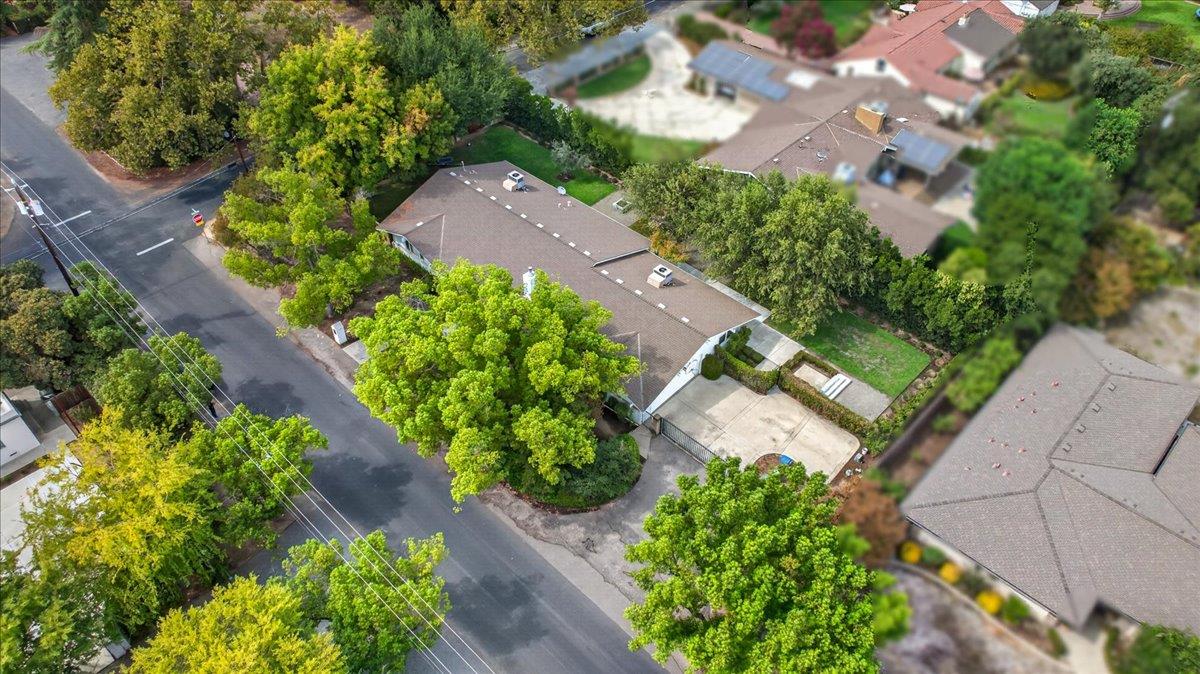 505 E Swift Ave, Fresno, CA 93704