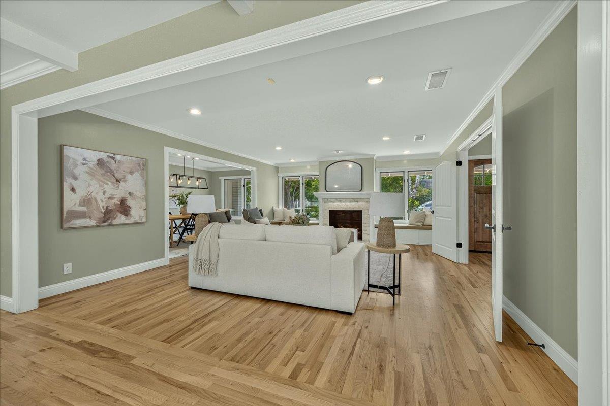 505 E Swift Ave, Fresno, CA 93704