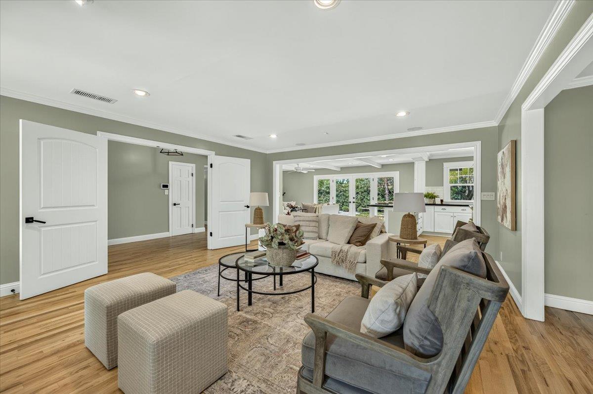 505 E Swift Ave, Fresno, CA 93704