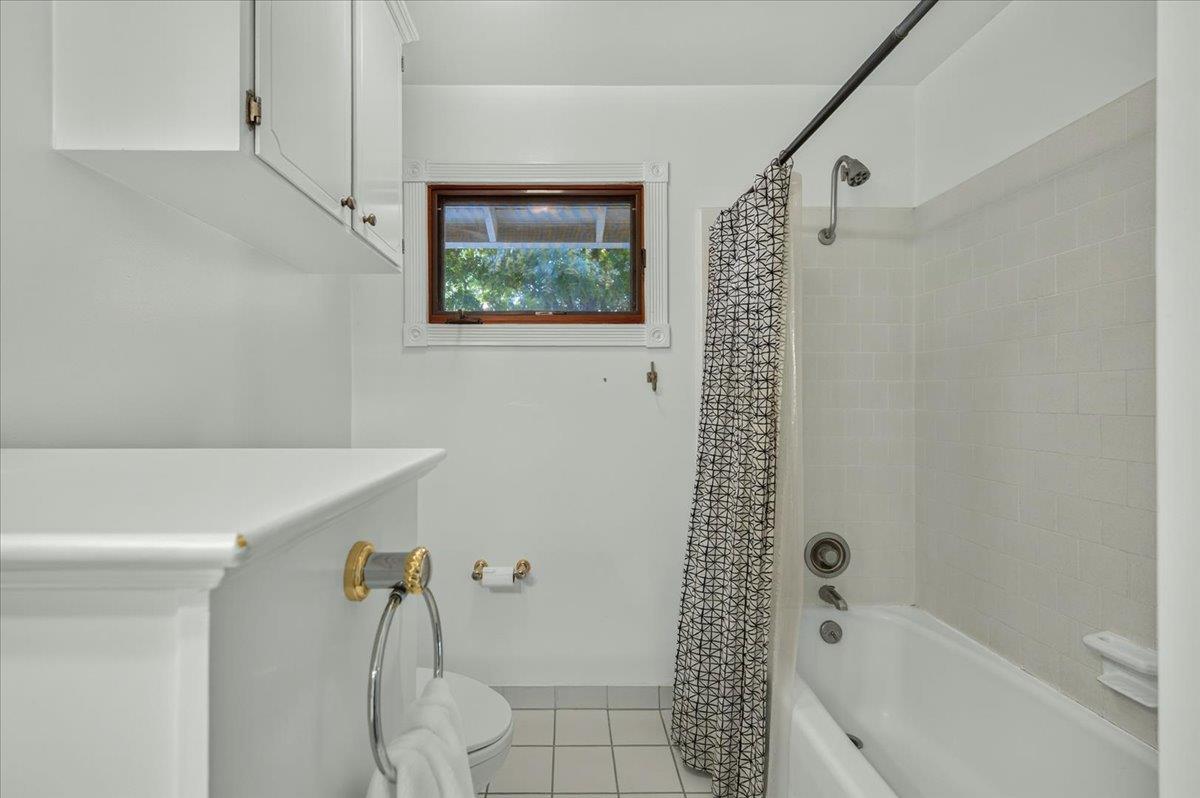 505 E Swift Ave, Fresno, CA 93704