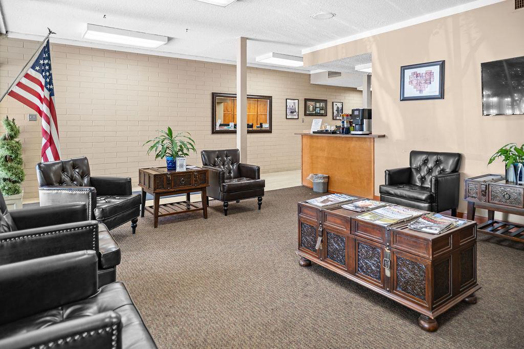 1326 Van Ness Ave, Fresno, CA 93721