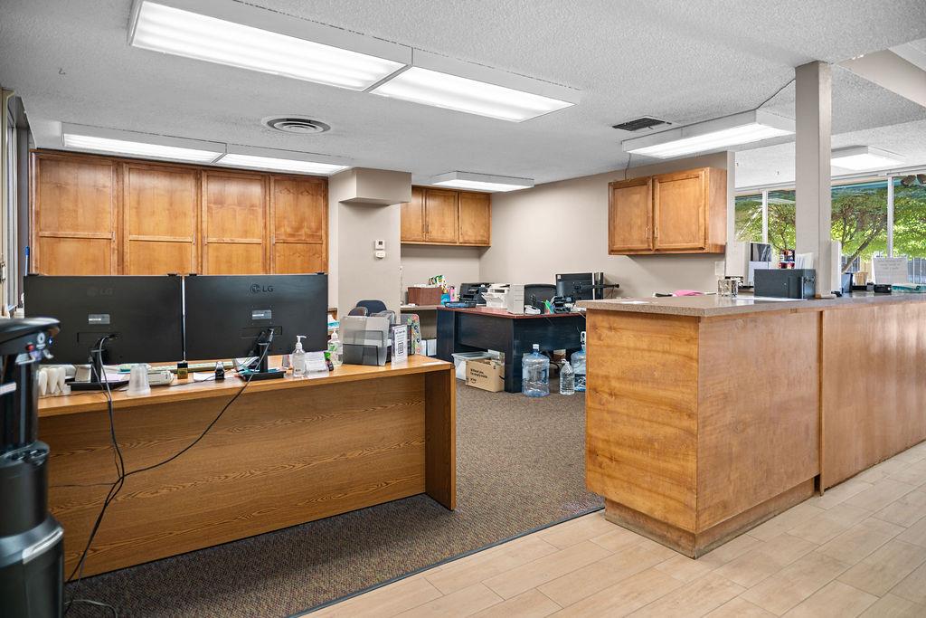 1326 Van Ness Ave, Fresno, CA 93721