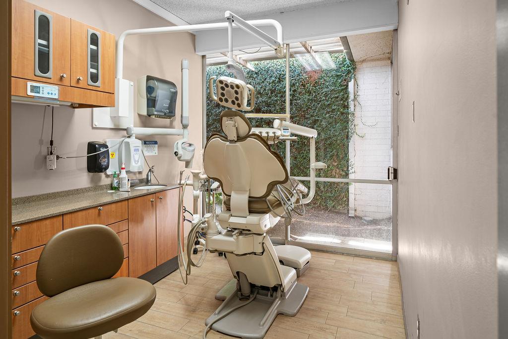 1326 Van Ness Ave, Fresno, CA 93721