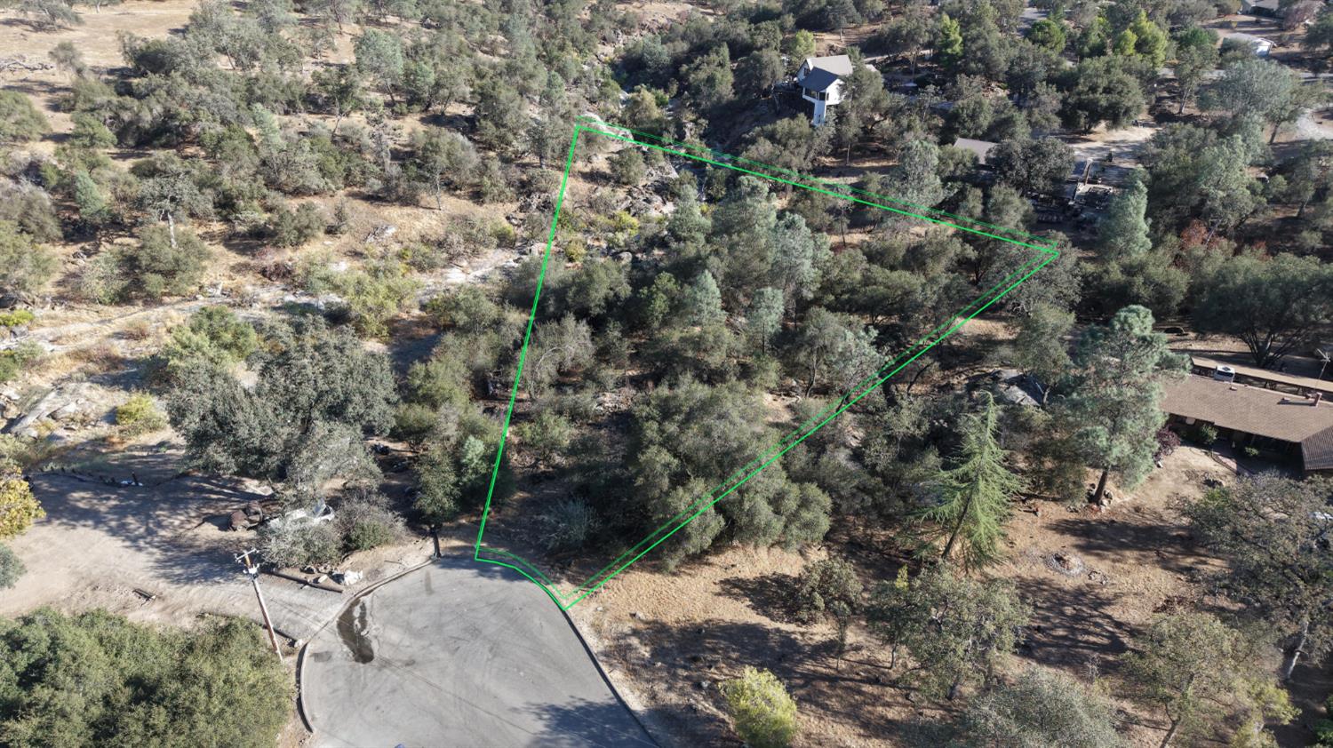 2122 Quail Ct, Coarsegold, CA 93614